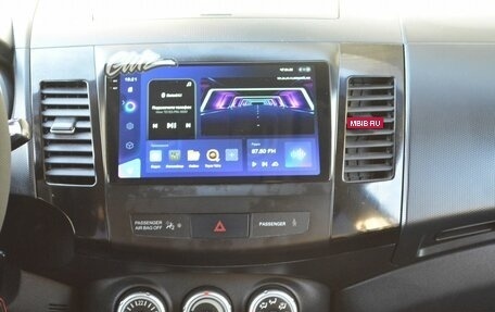 Mitsubishi Outlander III рестайлинг 3, 2007 год, 999 888 рублей, 9 фотография