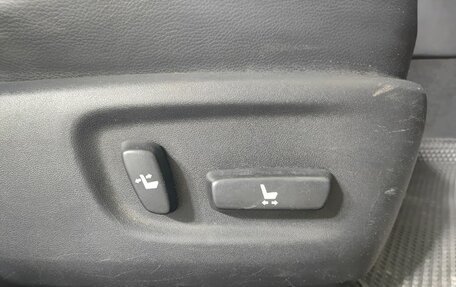 Toyota Camry, 2017 год, 1 900 000 рублей, 23 фотография