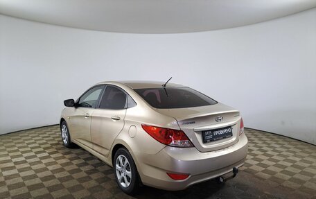 Hyundai Solaris II рестайлинг, 2011 год, 570 000 рублей, 7 фотография