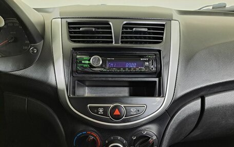 Hyundai Solaris II рестайлинг, 2011 год, 570 000 рублей, 15 фотография