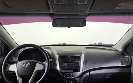 Hyundai Solaris II рестайлинг, 2011 год, 570 000 рублей, 14 фотография