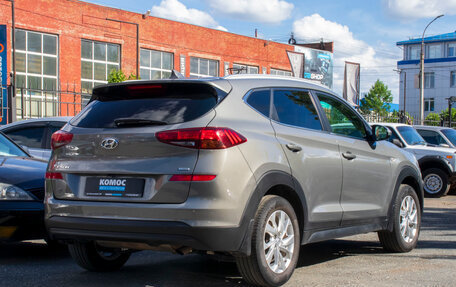Hyundai Tucson III, 2019 год, 2 199 000 рублей, 6 фотография