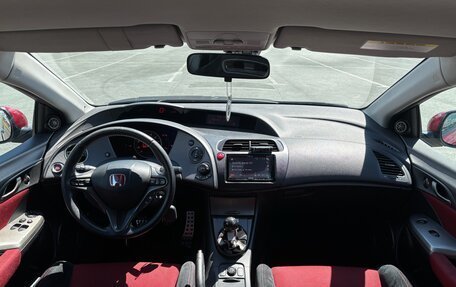 Honda Civic Type R VIII рестайлинг, 2008 год, 1 200 000 рублей, 17 фотография