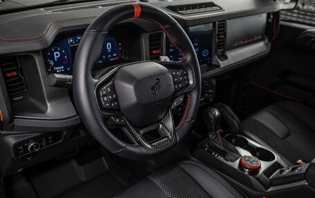 Ford Bronco, 2025 год, 17 000 000 рублей, 26 фотография