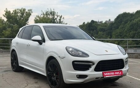 Porsche Cayenne III, 2012 год, 2 950 000 рублей, 2 фотография