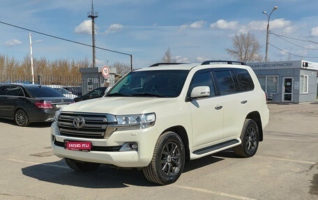 Toyota Land Cruiser 200, 2017 год, 5 750 000 рублей, 1 фотография