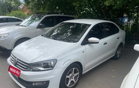 Volkswagen Polo VI (EU Market), 2017 год, 680 000 рублей, 2 фотография