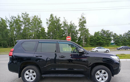 Toyota Land Cruiser Prado 150 рестайлинг 2, 2019 год, 4 780 000 рублей, 4 фотография