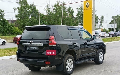 Toyota Land Cruiser Prado 150 рестайлинг 2, 2019 год, 4 780 000 рублей, 5 фотография