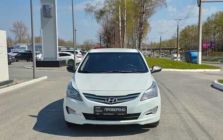 Hyundai Solaris II рестайлинг, 2015 год, 770 000 рублей, 2 фотография