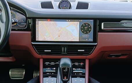 Porsche Cayenne III, 2018 год, 7 490 000 рублей, 16 фотография