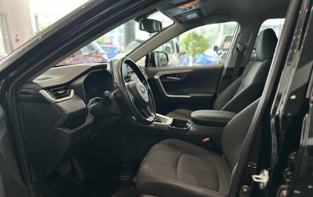 Toyota RAV4, 2020 год, 3 198 000 рублей, 16 фотография