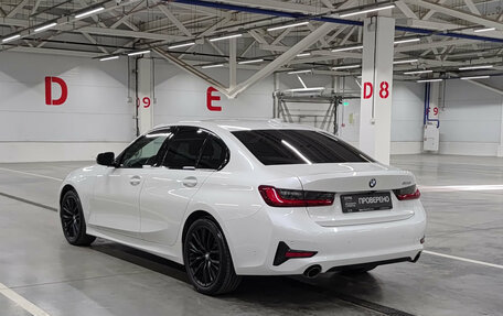 BMW 3 серия, 2021 год, 3 890 000 рублей, 11 фотография