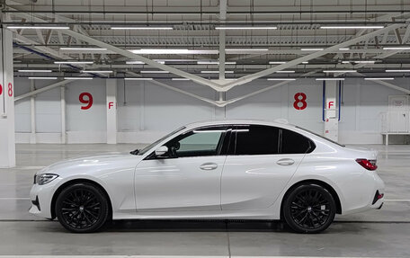 BMW 3 серия, 2021 год, 3 890 000 рублей, 12 фотография