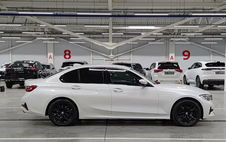 BMW 3 серия, 2021 год, 3 890 000 рублей, 8 фотография