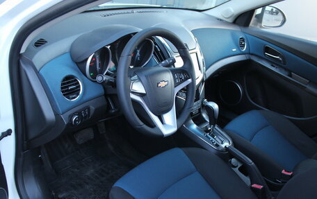 Chevrolet Cruze II, 2013 год, 950 000 рублей, 5 фотография
