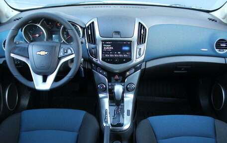 Chevrolet Cruze II, 2013 год, 950 000 рублей, 8 фотография