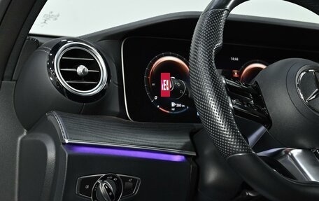 Mercedes-Benz E-Класс, 2020 год, 4 300 000 рублей, 10 фотография