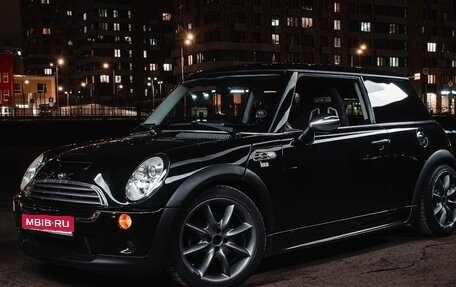 MINI Hatch, 2003 год, 1 100 000 рублей, 1 фотография