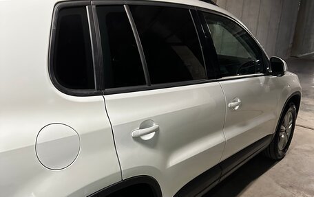 Volkswagen Tiguan I, 2016 год, 1 800 000 рублей, 3 фотография