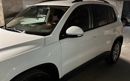 Volkswagen Tiguan I, 2016 год, 1 800 000 рублей, 6 фотография