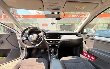 Skoda Rapid II, 2022 год, 2 100 000 рублей, 11 фотография