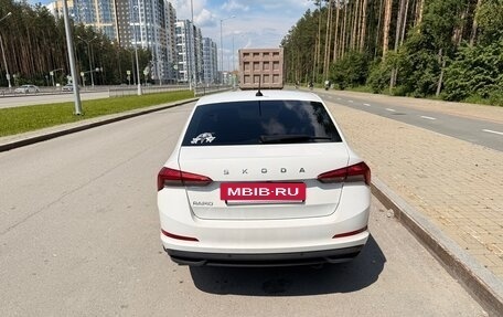 Skoda Rapid II, 2022 год, 2 100 000 рублей, 3 фотография