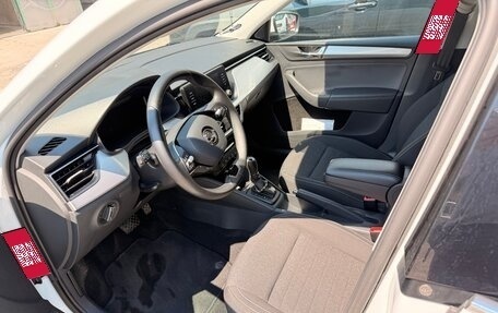 Skoda Rapid II, 2022 год, 2 100 000 рублей, 13 фотография