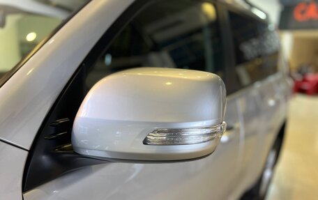 Toyota Land Cruiser Prado 150 рестайлинг 2, 2021 год, 6 200 000 рублей, 8 фотография