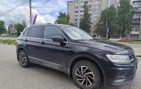 Volkswagen Tiguan II, 2018 год, 1 455 000 рублей, 3 фотография