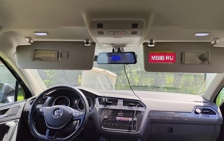 Volkswagen Tiguan II, 2018 год, 1 455 000 рублей, 24 фотография