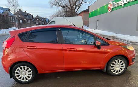 Ford Fiesta, 2015 год, 550 000 рублей, 3 фотография