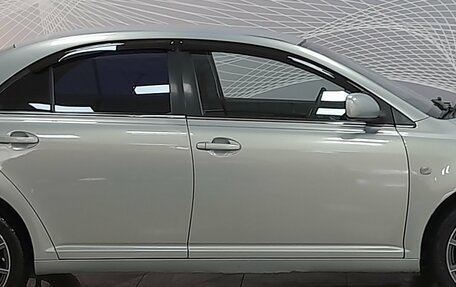 Toyota Avensis III рестайлинг, 2003 год, 799 000 рублей, 4 фотография