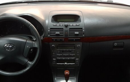 Toyota Avensis III рестайлинг, 2003 год, 799 000 рублей, 10 фотография