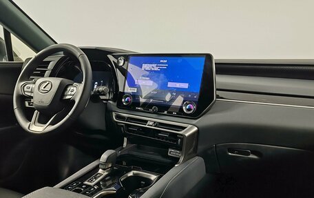 Lexus RX IV рестайлинг, 2025 год, 8 600 000 рублей, 11 фотография