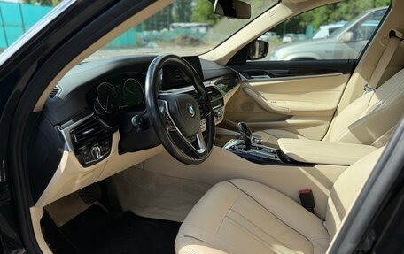 BMW 5 серия, 2018 год, 3 295 000 рублей, 11 фотография