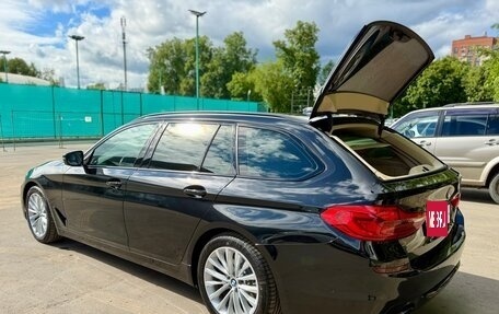 BMW 5 серия, 2018 год, 3 295 000 рублей, 9 фотография