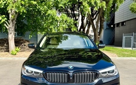 BMW 5 серия, 2018 год, 3 295 000 рублей, 2 фотография
