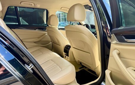 BMW 5 серия, 2018 год, 3 295 000 рублей, 15 фотография