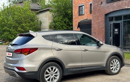 Hyundai Santa Fe III рестайлинг, 2017 год, 2 500 000 рублей, 23 фотография