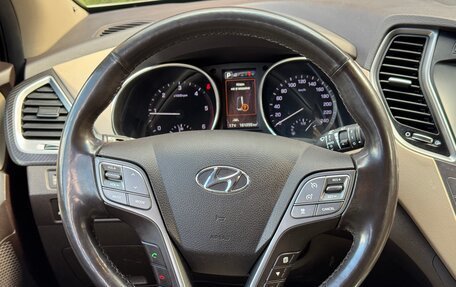 Hyundai Santa Fe III рестайлинг, 2017 год, 2 500 000 рублей, 26 фотография