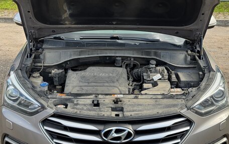 Hyundai Santa Fe III рестайлинг, 2017 год, 2 500 000 рублей, 32 фотография