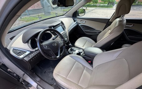 Hyundai Santa Fe III рестайлинг, 2017 год, 2 500 000 рублей, 30 фотография