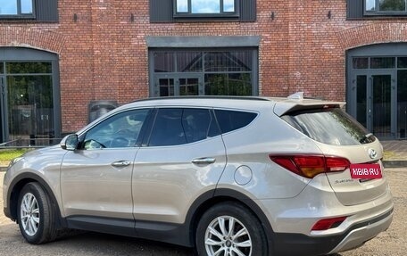 Hyundai Santa Fe III рестайлинг, 2017 год, 2 500 000 рублей, 33 фотография