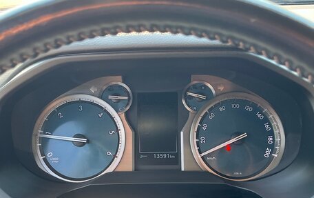 Toyota Land Cruiser Prado 150 рестайлинг 2, 2020 год, 5 850 000 рублей, 15 фотография