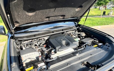 Toyota Land Cruiser Prado 150 рестайлинг 2, 2020 год, 5 850 000 рублей, 17 фотография
