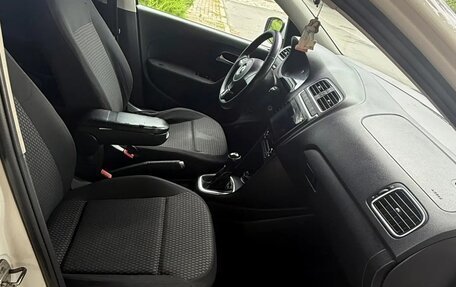 Volkswagen Polo VI (EU Market), 2012 год, 580 000 рублей, 4 фотография