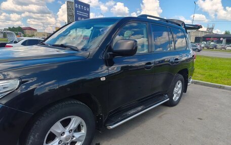Toyota Land Cruiser 200, 2010 год, 3 860 000 рублей, 4 фотография