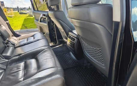 Toyota Land Cruiser 200, 2010 год, 3 860 000 рублей, 12 фотография