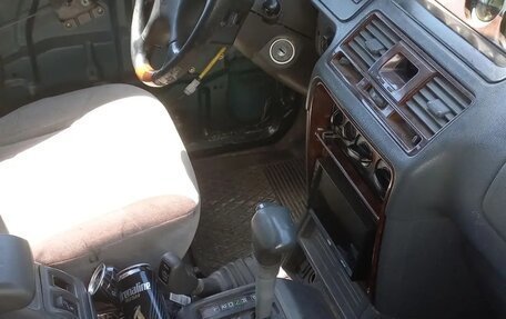 Mitsubishi Pajero III рестайлинг, 1998 год, 280 000 рублей, 4 фотография